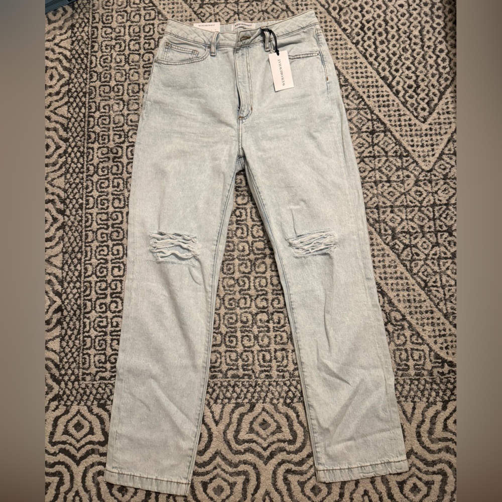 NWT WeWoreWhat Light Distressed Straight Jeans